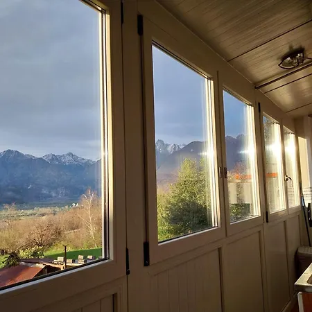 Casa Degli Artisti * Colico