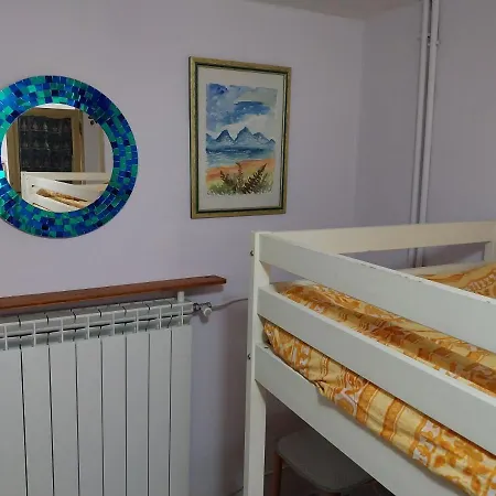 Casa Degli Artisti *