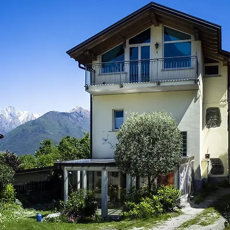 Casa Degli Artisti Colico