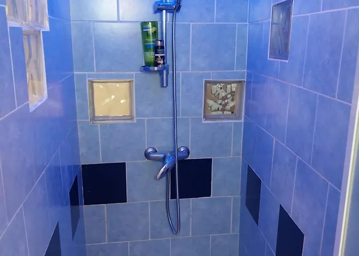 Casa Degli Artisti * Colico